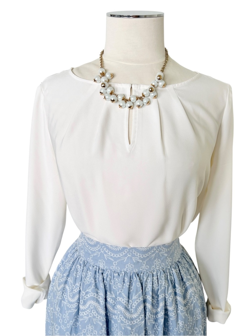 ANN TAYLOR Women’s Cream Long-Sleeve Keyhole Blouse Sz Small